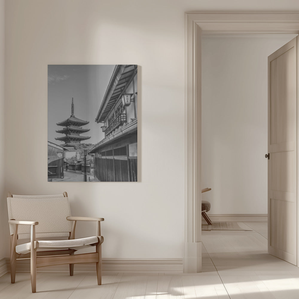 Canvas - Historic Kyoto with Yasaka Pagoda - monochrome - Admen.dk